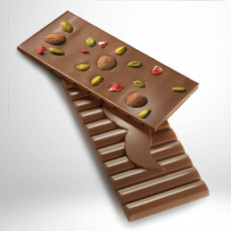 Milk Chocolate 45% with Pistachios and Stevia