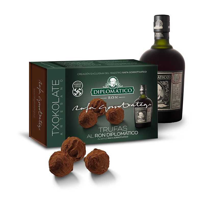 6 Chocolate truffles with "Diplomatico" rum, by Rafa Gorrotxategi 6 Chocolate truffles with "Diplomatico" rum, by Rafa Gorrotxategi