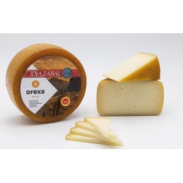 Smoked Idiazabal PDO sheep's cheese 3 kg by Goine